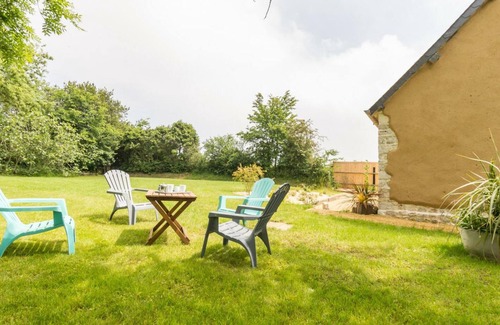 Carentan les Marais Apartment | Charming Normandy Cottage with Garden, Terraces, and Modern Amenities