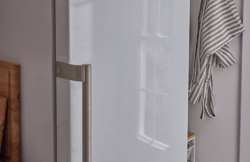 Newtown Cottage | Charming Gardener’s Cottage on a Quiet Country Road