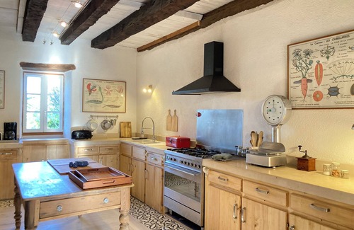 Touffailles House | Charming gîte with swimming pool & large garden, Tarn-et-Garonne