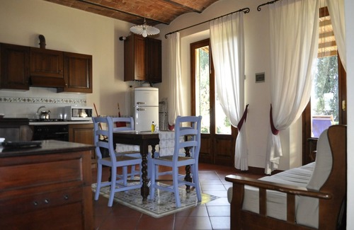 Iano Apartment | Charming ground floor apartment near San Gimignano and Volterra