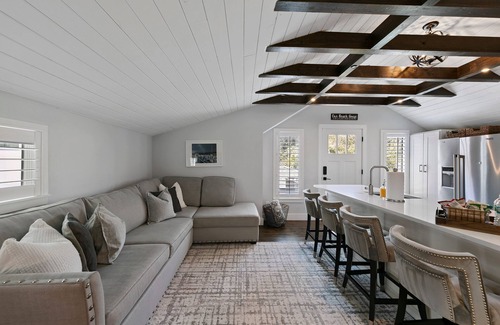 Sawgrass Cottage | Charming guest house cottage with private beach access!