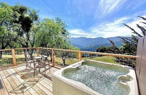 Carmel Valley House | Charming Hilltop Villa @ Sky Ranch