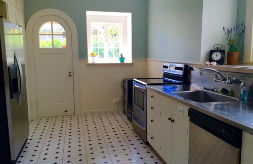 Maunalani Heights House | Charming Historical Home - Crutchfield Estate