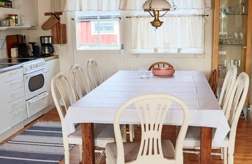 Skummesloevsstrand House | Charming holiday home with terrace-By Traum