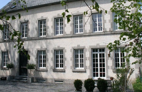 Honnay House | Charming holiday home in Ardennes with large garden