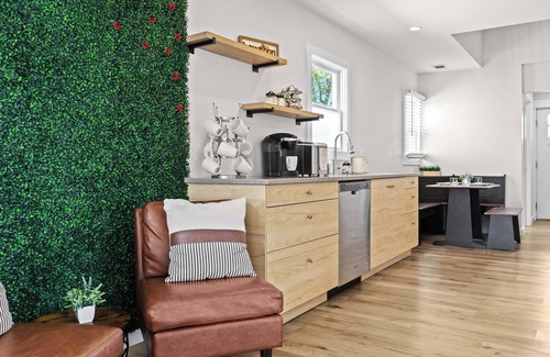 South Louisville House | Charming Home w Fenced Backyard and Free Parking