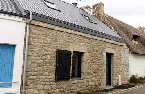 Plouhinec House | charming house 100 m from a small port "Le Vieux Passage"