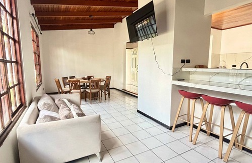 Alajuela House | Charming house 5 min SJO airport with parking in a gated community