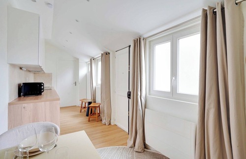 Petit-Ivry Apartment | Charming house -2BR-4P- Ivry-sur-seine