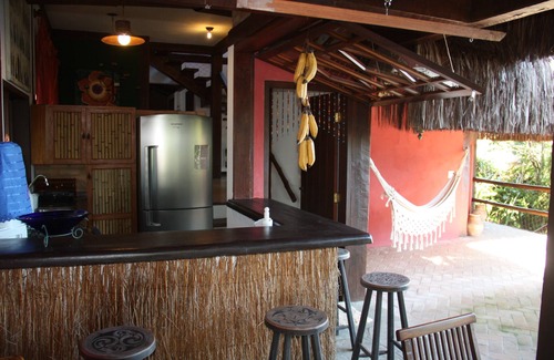 Sao Pedro House | Charming house in gated community with ocean view