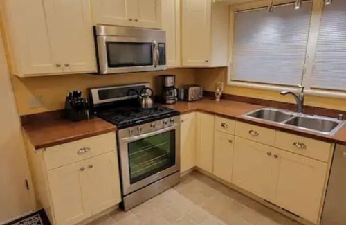 Arcata House | Charming house Perfect location in Downtown Arcata