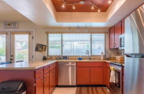 Tempe House | Charming House, Pool, Near Kiwanis Park, Freeways