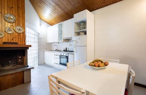 Perugia House | Charming House, private Garden and Parking, 5 minutes to Perugia centrum!