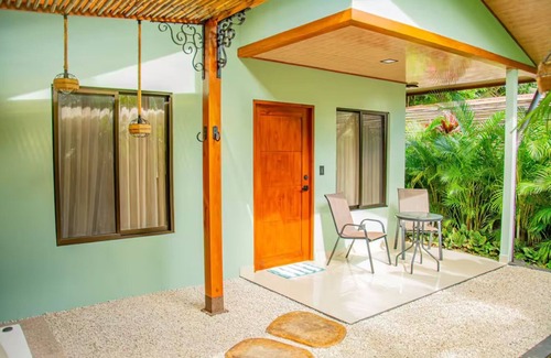 Monterrey House | Charming house with 1 bedroom and WiFi AC in brilliant Monterrey near La Fortuna
