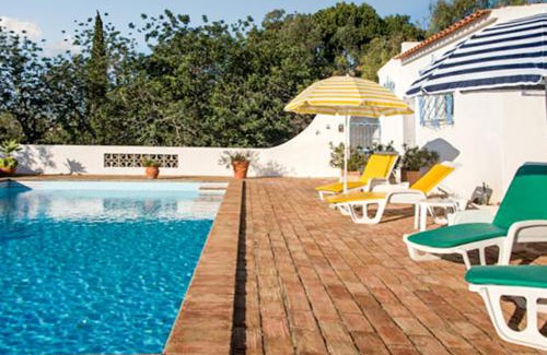 Quinta das Raposeiras House | Charming House with Pool in Faro