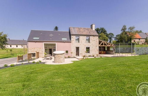 Gouvets Cottage | Charming House with Trampoline, Garden, Near Hiking Trails, Sleeps Up to 10