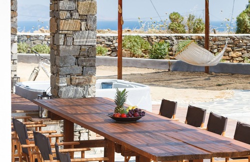 Logaras Villa | Charming little villa Elena with private pool, Jacuzzi and sea views!