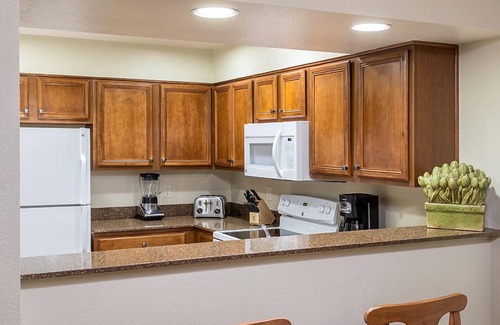 Round Hill Village Resort | Charming Lodge-Style Resort with Something to do in Every Season!