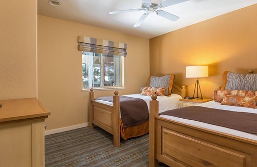 Round Hill Village Resort | Charming Lodge-Style Resort with Something to do in Every Season!