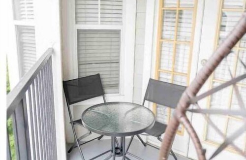 Home Park Apartment | Charming midtown oasis | No Service Fee |FREE parkn