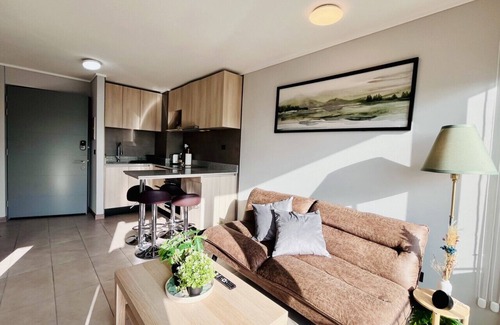 La Florida Apartment | Charming, Modern & Functional Apartment in La Florida!