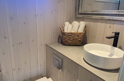 Sandefjord House | Charming Guesthouse Close to City Center and Hiking Area