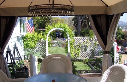 Laguna Beach Cottage | Charming ocean view cottage in desired N Laguna. Short walk to beach & town.