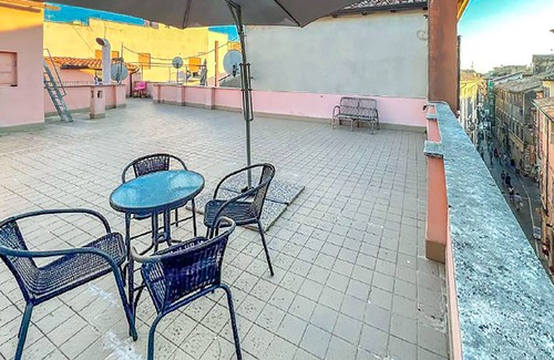 Tivoli House | Charming one-bedroom apartment in the heart of Tivoli, offering comfort and panoramic views.