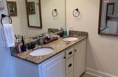 Oxford House | Charming Oxford Vacation Rental