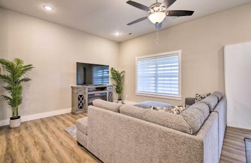 Ozark House | Charming Ozark Abode with Yard and Pool Access