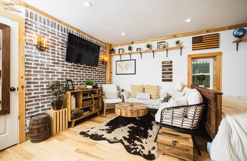 Patchogue Cottage | Charming Patchogue Cottage!