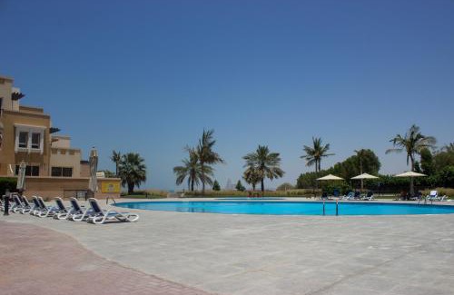 Bab Al Bahr Apartment | Charming Pool View Studio Retreat at Bab Al Bahr