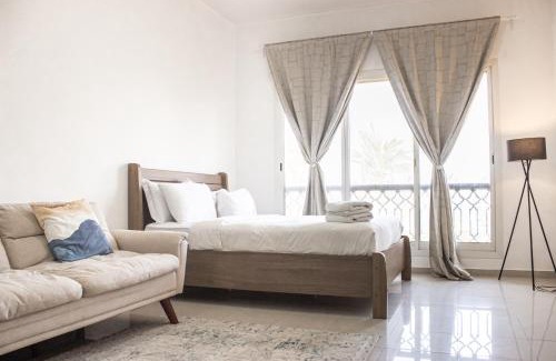 Bab Al Bahr Apartment | Charming Pool View Studio Retreat at Bab Al Bahr