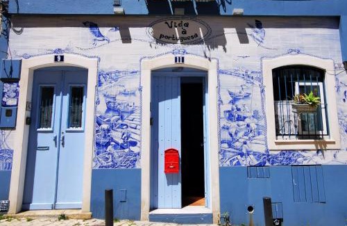 Portimao City Centre Apartment | Charming Portuguese style apartment, for rent "Vida à Portuguesa", "Sardinha" Alojamento Local