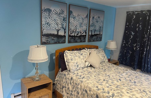 Norwalk Apartment | Charming private room, private entrance, quiet dead end street!