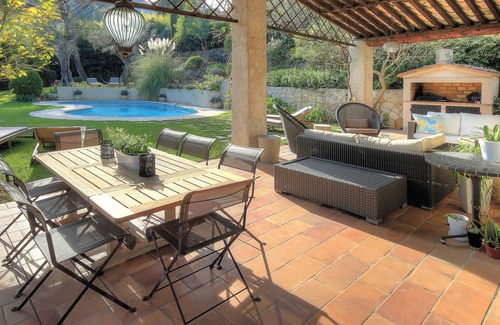 Biot House | Charming provencal villa in Biot