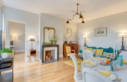 Chantilly Apartment | Charming renovated apartment, 2 BR, WiFi, garage, 15 min to Paris RER station