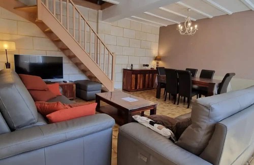 Gauriaguet Villa | Charming residence 30' Bordeaux 15 pers+ with wellness area, swimming pool, massages and spa