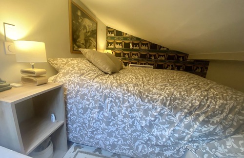 Batignolles Apartment | Charming rooftop apartment in the heart of Paris