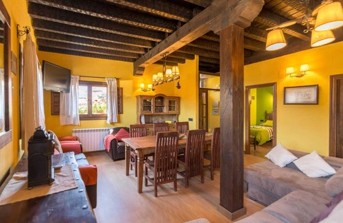 Casarejos Cottage | Charming rural house typical of the area, in the Rio Lobos Canyon