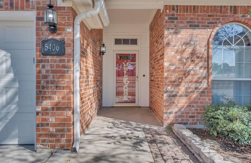 Killeen House | Charming Rustic Retreat with 4-bedroom house with WiFi in enchanting Killeen