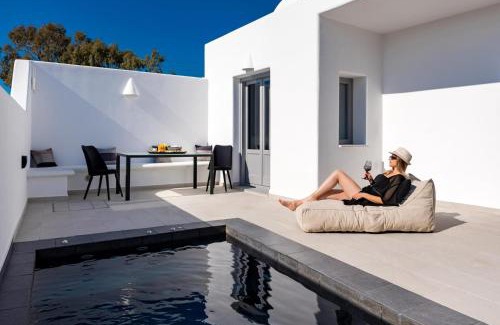 Perissa Villa | Charming Santorini Villa 2 Bedrooms Premium Villa Private Heated Pool & Refined Interior Perissa