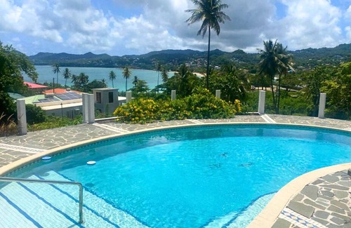 Vigie Cottage | Charming Seaside Haven: A Tranquil Cottage Retreat with Pool