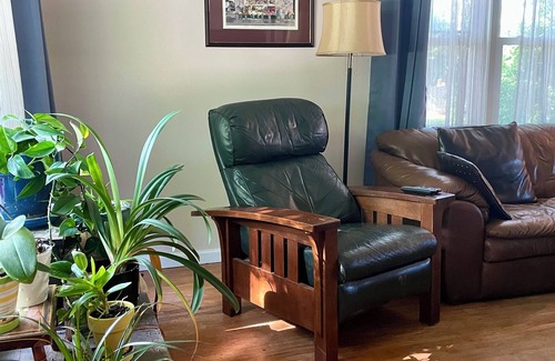 Gates-North Gates House | Charming spacious ranch in a quiet area. Pet friendly.