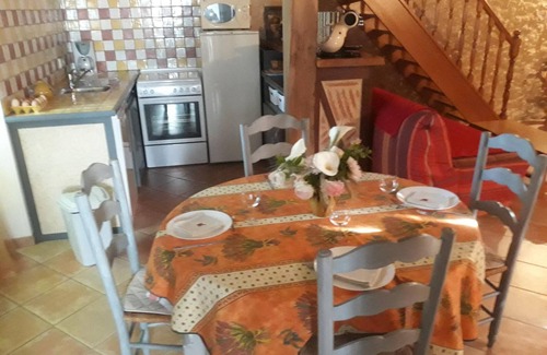 Eymet Cottage | Charming Stone House Amidst Woodlands with Terrace, Kids' Play Area, and Modern Amenities