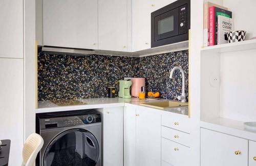 Arts-et-Metiers Apartment | Charming Studio For 3 Near Le Marais & Pompidou