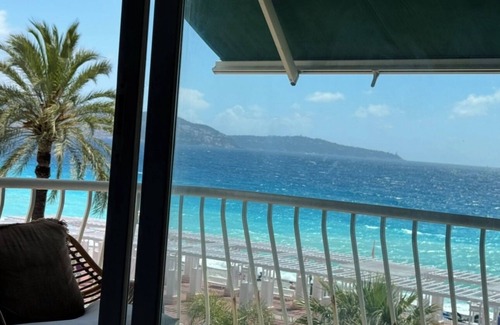 La Californie Apartment | Charming Studio with Panoramic View of the Mediterranean Sea in Nice