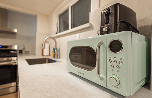 Monterey Park Apartment | Charming studio with WiFi and AC in welcoming Rosemead