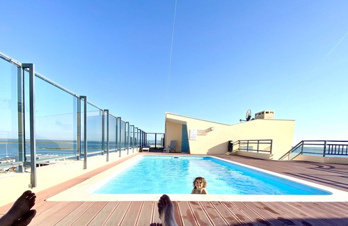 Olhao House | Charming townhome at Zenit Olhão with WiFi, AC