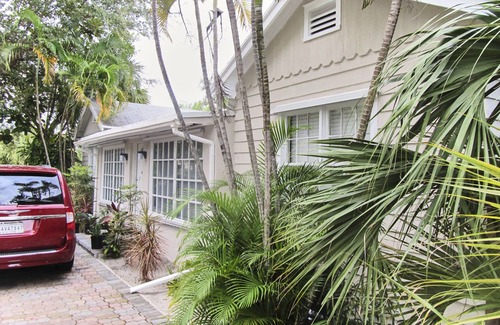 Downtown Fort Lauderdale House | Charming Tropical Home - Heart of Ft. Lauderdale, Awesome Location